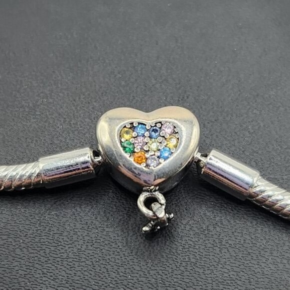 Sparkling‎ Heart Snake Chain Charm Bracelet 7.9 in (NWOT) - Picture 2 of 4